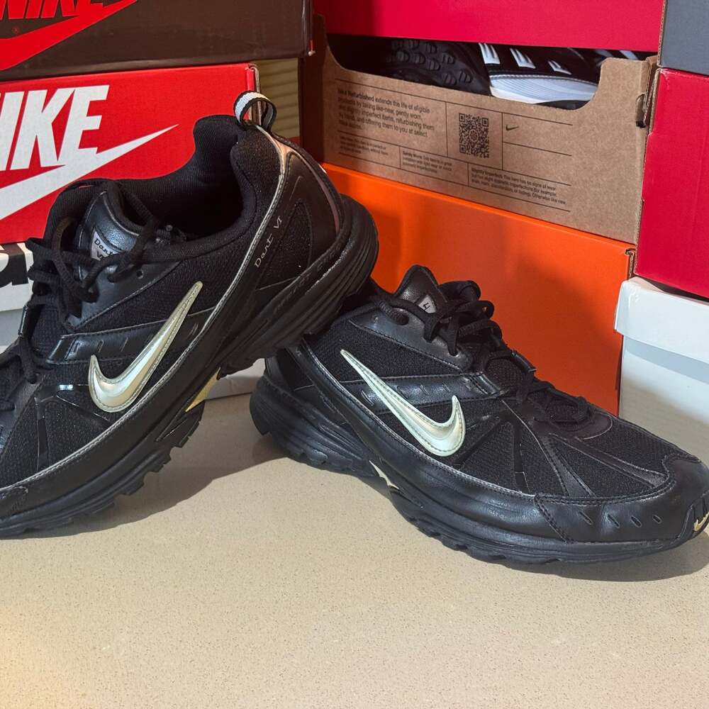 Nike Dart VI Black Metallic Silver Men's Running Shoes